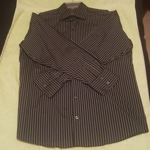 Banana Republic men's dress shirt black stripe